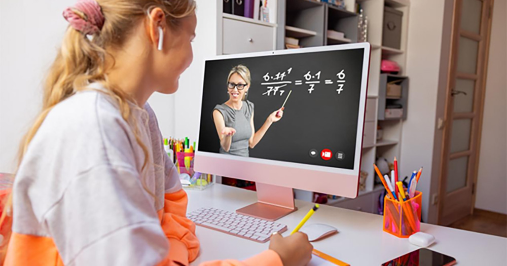 Unlocking the Advantages of Online Learning Platforms